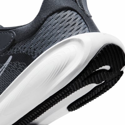 Nike Stellar Ride Trainingsschuhe