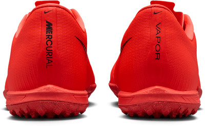 Rückansicht von roten Nike Mercurial Vapor Fußballschuhen.