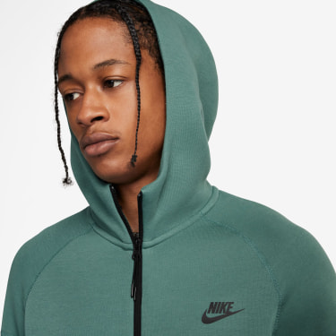 Sportswear Tech Fleece férfi kapucnis felső