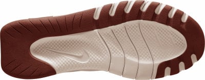 Schuhsohle mit ausgeprägtem Profil und Nike-Logo.