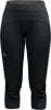 Schwarze 3/4 Damenhose mit Markenlogo am linken Bein.