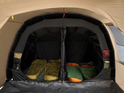 McKINLEY Guinea 40.4 SW Familienzelt, 11,7kg 480x300x205cm