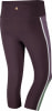 Dunkelviolette Capri-Leggings für Damen mit Logo und Farbstreifen.