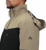 Herrenjacke von McKinley in Beige und Schwarz mit Logo auf dem Ärmel.