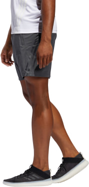 AEROREADY 3-Streifen Shorts