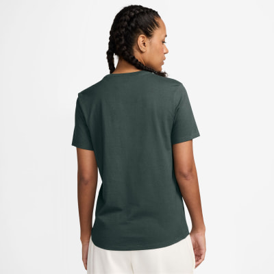 Nike Sportswear Club női póló