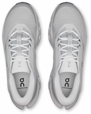 On Cloudrunner 3 futócipő amerikai méret