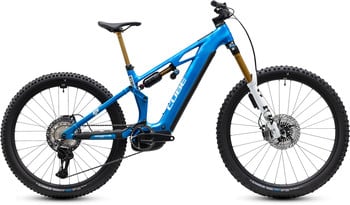 Ein blaues Fully-E-Mountainbike mit Fox-Federung und Cube-Branding.