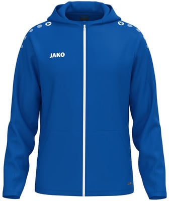 Eine blaue Herrenjacke mit Kapuze und weißem Reißverschluss von Jako. Eine blaue Herrenjacke mit Kapuze und weißem Reißverschluss von Jako.