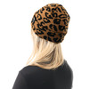 Damen-Beanie mit braunem Leopardenmuster.