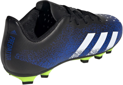 adidas Predator Freak. 4 Fußballschuhe