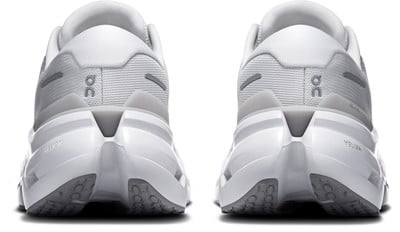 Rückansicht von weißen Laufschuhen mit grauen Details und ON-Logo. Rückansicht von weißen Laufschuhen mit grauen Details und ON-Logo.