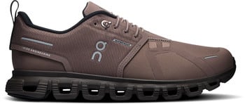 Brauner wasserdichter Laufschuh mit 'OC'-Logo und 'SWISS ENGINEERING'-Schriftzug.