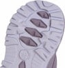 Schuhsohle mit ausgeprägtem Profil und 20 21 Logo.