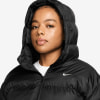 Damen-Daunenjacke von Nike in Schwarz mit Kapuze und Logo.