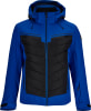 Blaue Skijacke mit schwarzen gesteppten Einsätzen und Kapuze.
