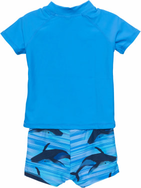 Badeshirt und Badeshorts