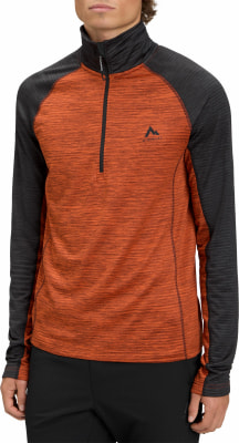 Herren-Pullover in Orange mit schwarzen Ärmeln und Logo. Herren-Pullover in Orange mit schwarzen Ärmeln und Logo.