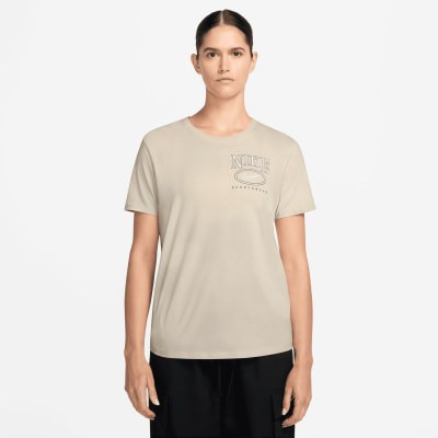 Nike Sportswear Club T-Shirt