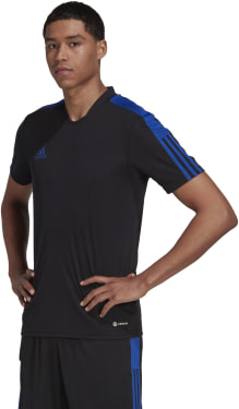 Tiro Essentials Trainingstrikot