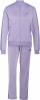 Lila Adidas Trainingsanzug mit Streifen an Ärmeln und Hosenbeinen.