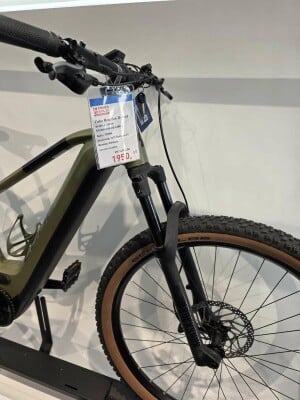 Cube Reaction Hybrid