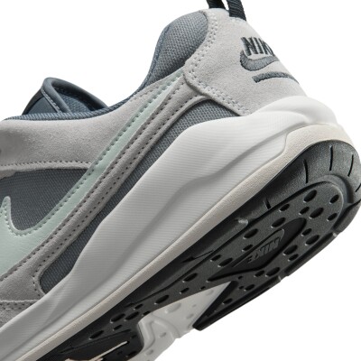 Nike Jordan CMFT Era BB férfi cipő