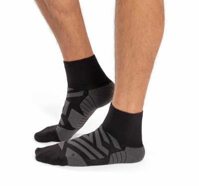 On Performance Mid Laufsocken