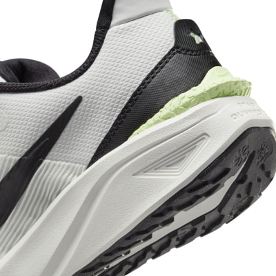 Nike Star Runner 4 NN GS Trainingsschuhe