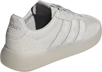 adidas Barreda Decode Lux Freizeitschuh UK-Gr. adidas Barreda Decode Lux Freizeitschuh UK-Gr.