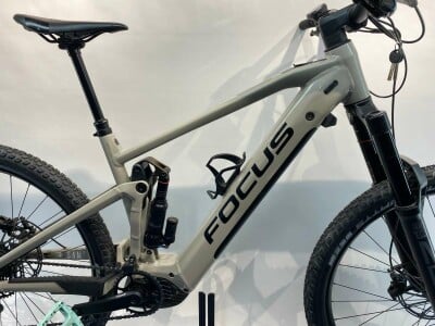 Focus Sam² 6.8 46cm