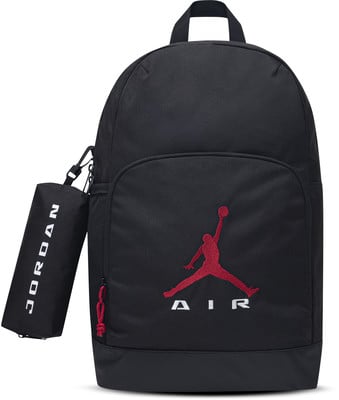 Schwarzer Jordan-Rucksack mit rotem Jumpman-Logo und AIR-Schriftzug.