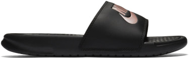 Nike Benassi, kúpacie šľapky